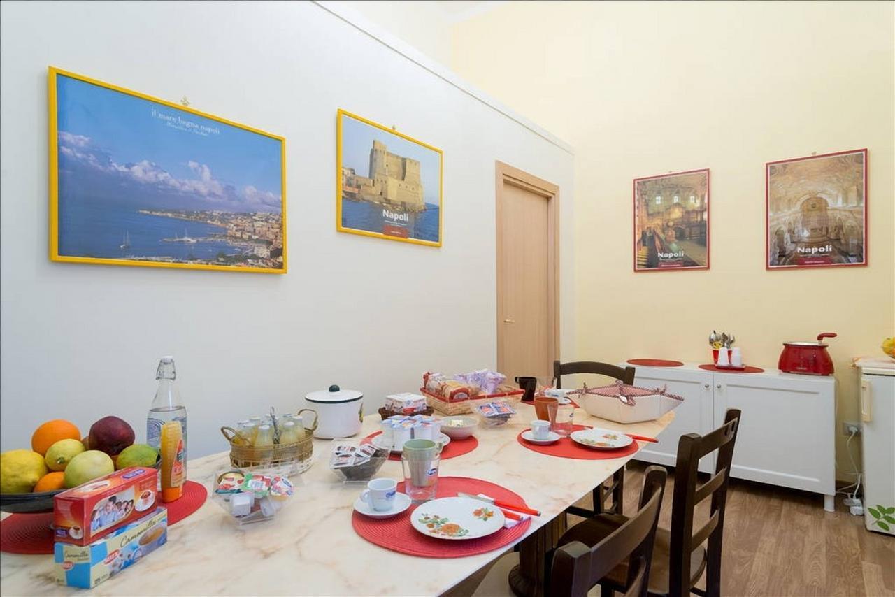 Bed And Breakfast Casa Mariella Neapel Exterior foto